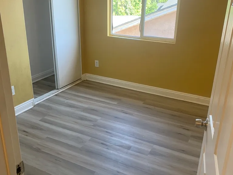 9011 Orchard Ave #5 — Photo 11