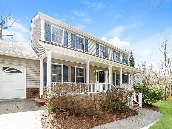 2nd image of 6870 Heathwood Ct
