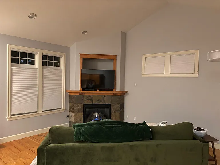 19314 SW Laurelhurst Way — Photo 9