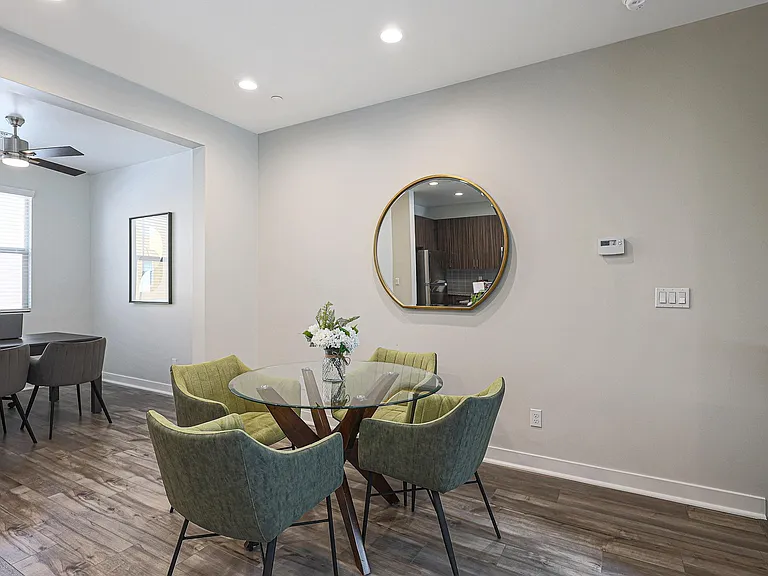 Scottsdale Hayden Townhomes — Photo 10