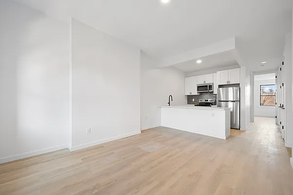 Rented by Ankor Management BH LLC | media 11