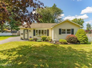 12 Martingale Dr, Albany, NY 12205