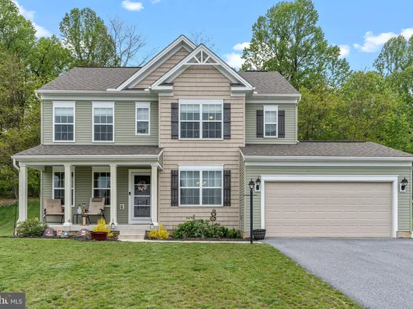 564 Sandpiper Ln, New Cumberland, PA 17070