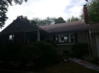 45 Carlson Cir, West Roxbury, MA 02132