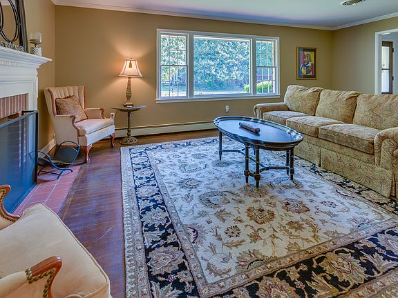 4th image of 4255 Long Leaf Dr