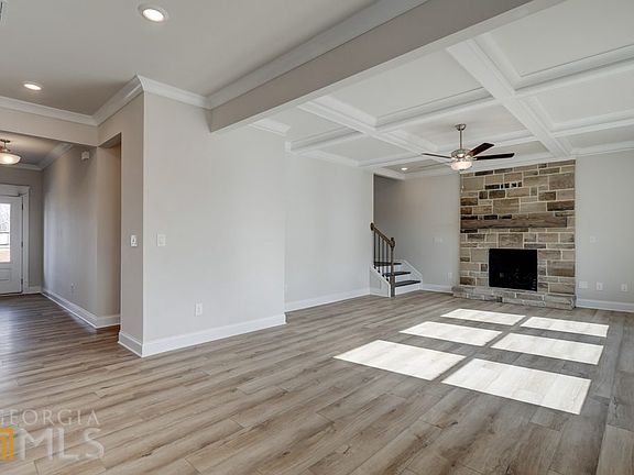 3rd image of 2850 Westgate Park Dr