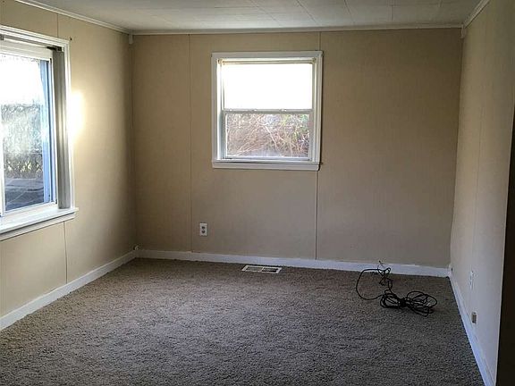 2nd image of 1001 E 22nd St