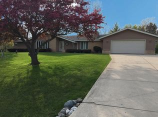 S65W13704 Hemming Way, Muskego, WI 53150