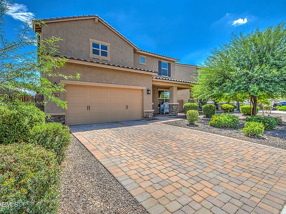 3rd image of 213 E Toscana Dr