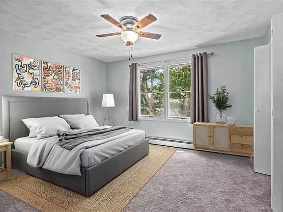 2nd image of 40 Sunflower Cir
