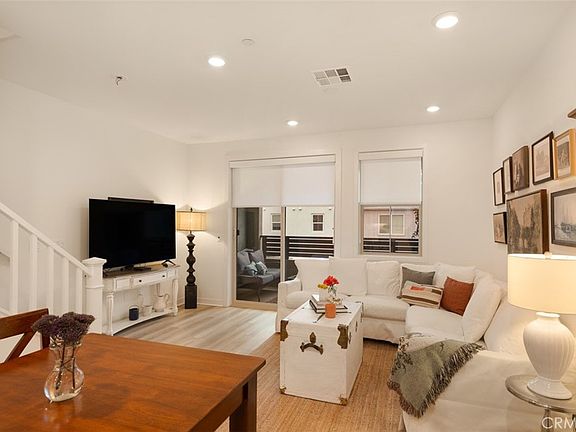 2nd image of 192 Juniper Dr