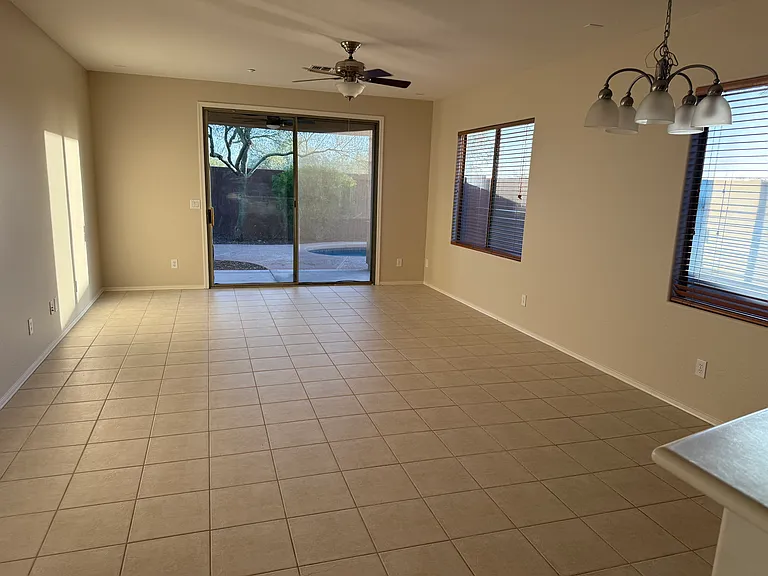 1879 W Owens Way — Photo 9