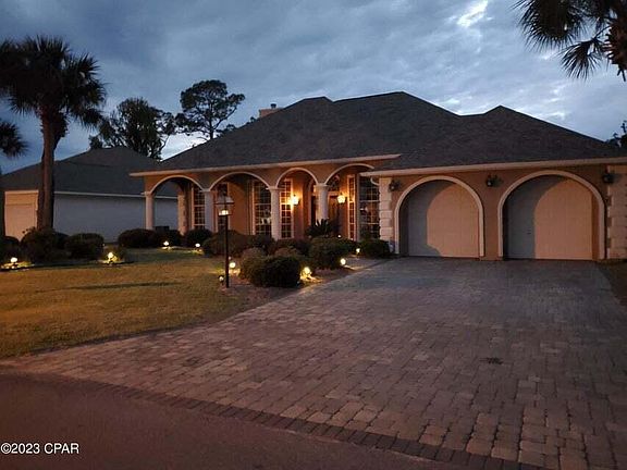 2nd image of 143 Palm Grove Blvd