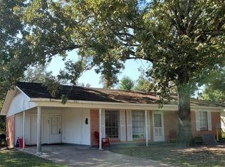 602 Pickwick Pl, Shreveport, LA 71108