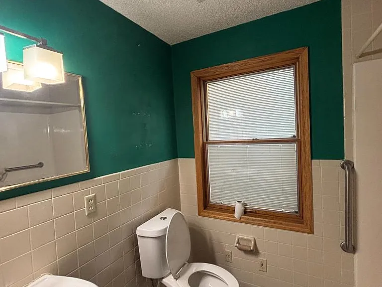 Unit Photo