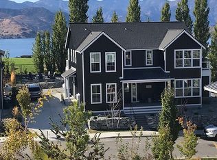 240 Porcupine Ln, Chelan, WA 98816