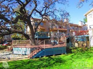 3362 Holly Grove St, Thousand Oaks, CA 91362