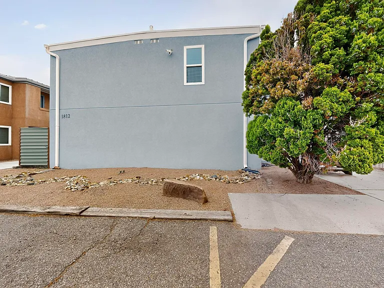 1812 Buena Vista Dr SE #4 — Photo 39