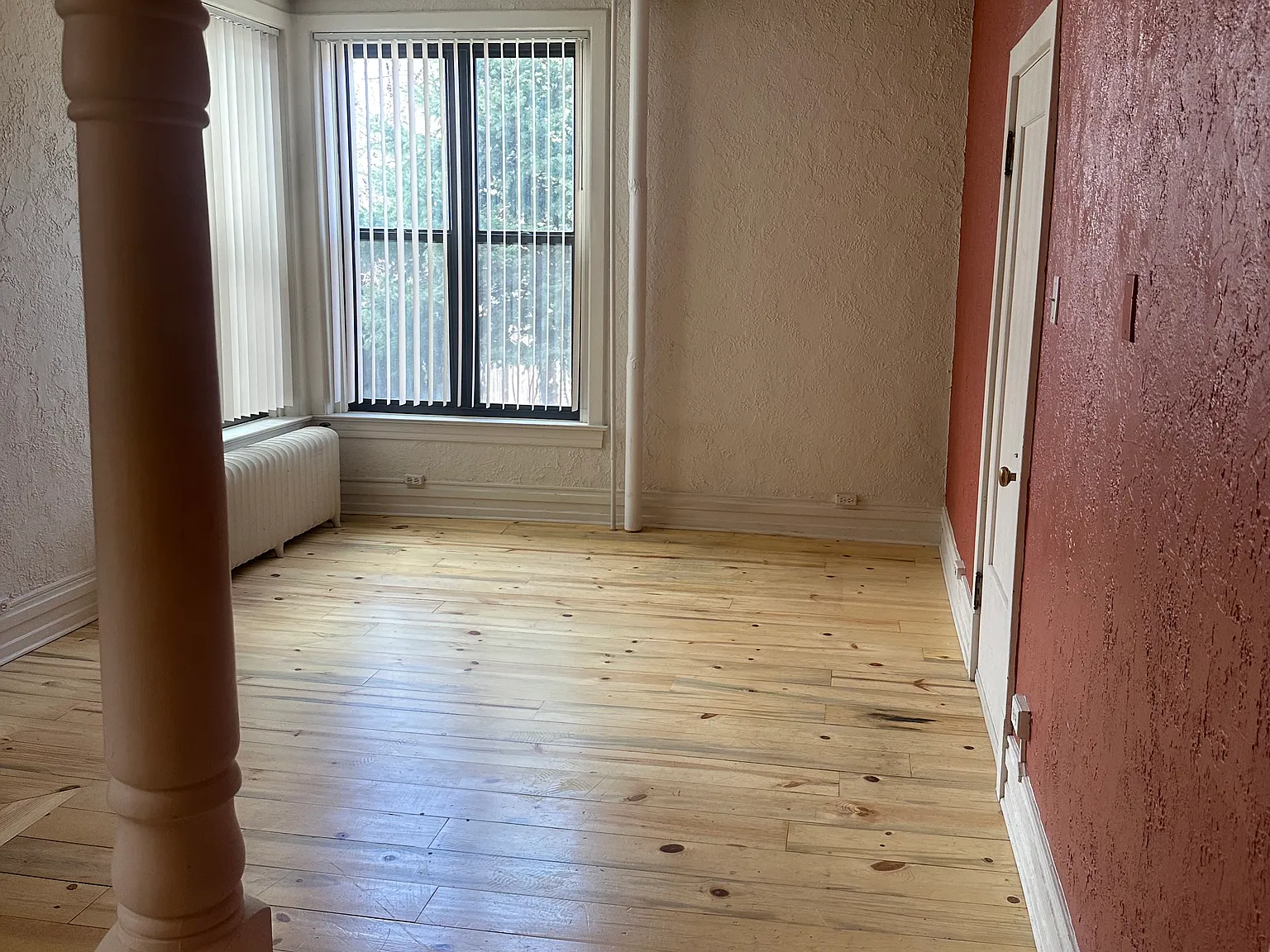 1439 Detroit Street — Photo 4