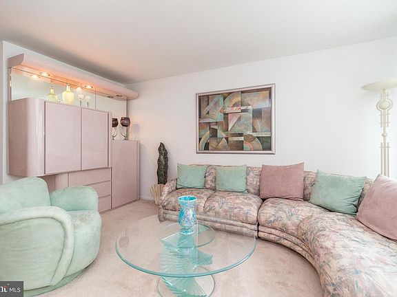 5th image of 2602 Maryannes Ct #2602