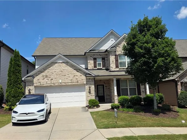 4463 Thach Ave, Sugar Hill, GA 30518