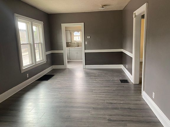 3rd image of 5303 Tanner Ave
