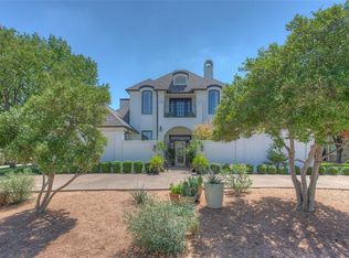 6437 Ridglea Crest Dr, Fort Worth, TX 76116