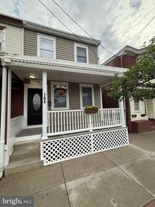 704 Market St, Gloucester City, NJ, 08030