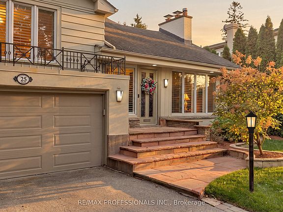 4th image of 25 Colwood Rd