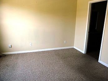2nd image of 7813 Alyssum Dr