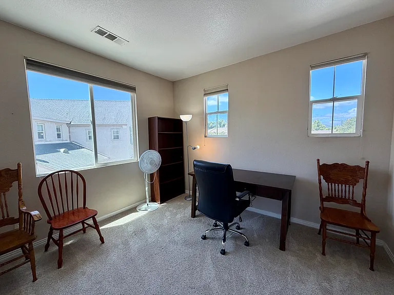 43130 Calle Camellia — Photo 35