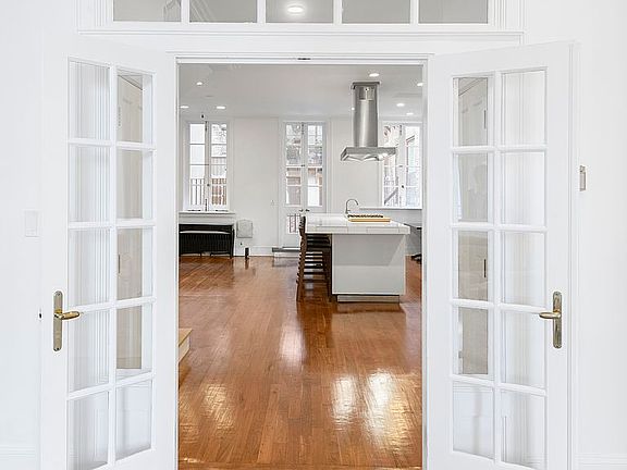 5th image of 17 Harrison St #1