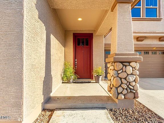 3rd image of 3049 E REGINA Street