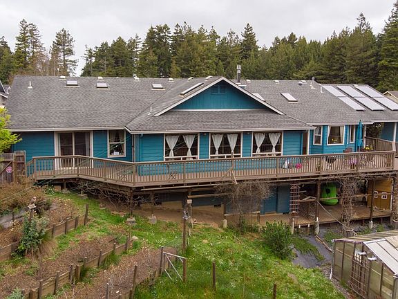 4th image of 2644 Manzanita Ave