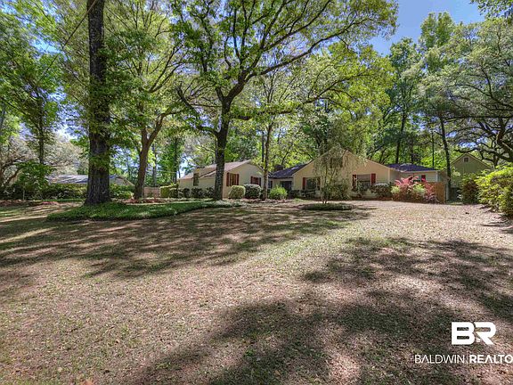 2nd image of 7312 Wild Oaks Rd