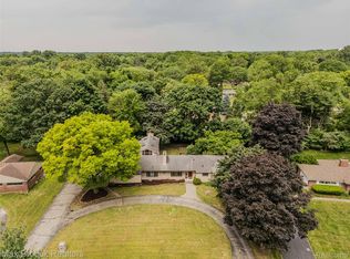 6730 Halyard Rd, Bloomfield Hills, MI 48301