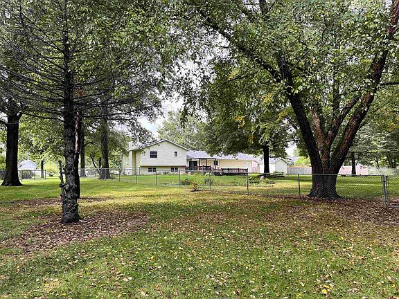 3rd image of 5954 Redhawk Trail Ct
