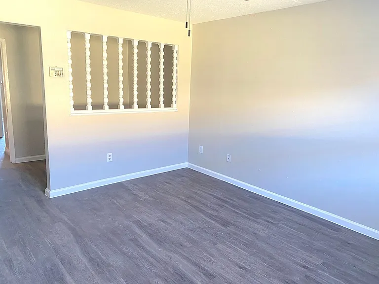 6620 Westwick Dr — Photo 18