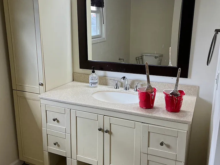 25 Townhouse Dr — Photo 7
