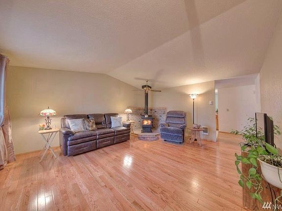 2nd image of 12107 158th Street Ct E