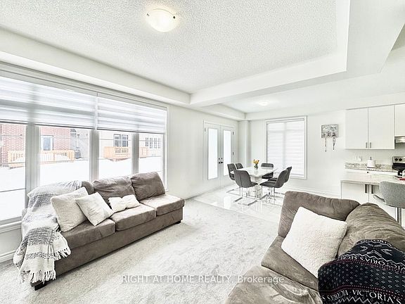 5th image of 79 Calypso Ave