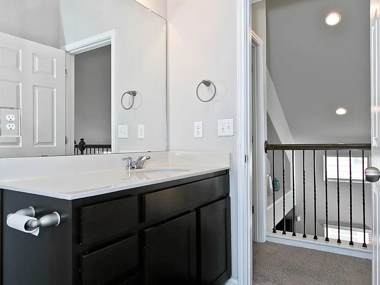 9802 Tanglemede St — Photo 31