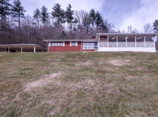 104 Brittain St, Murphy, NC 28906