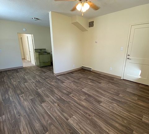 5th image of 879 Liberty St NE #10