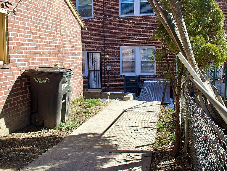 1512 Ralworth Rd — Photo 6