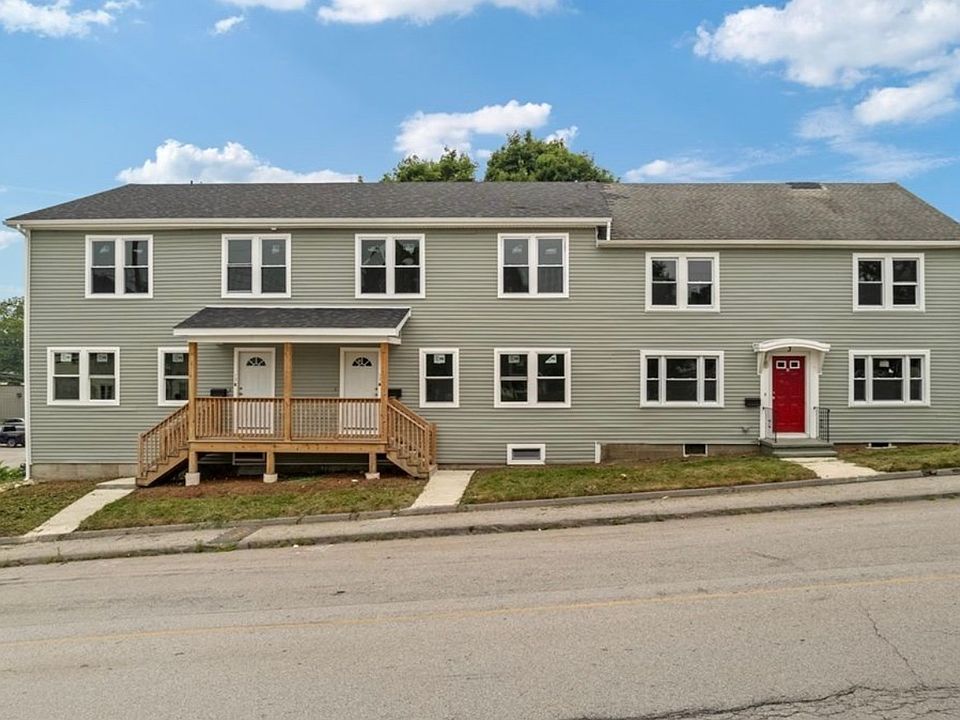 1st image of 19 Brandon Rd #3