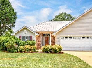 148 Landing Ln, Dadeville, AL 36853