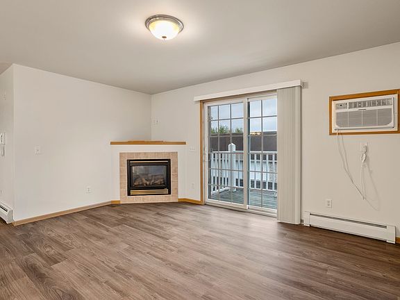 5th image of 110 William Ct APT 5