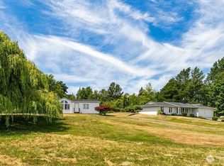 2949 Canlin Dr, Ferndale, WA 98248