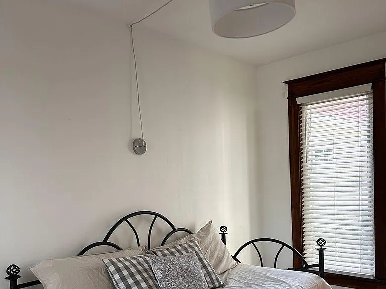 706 Main St — Photo 16